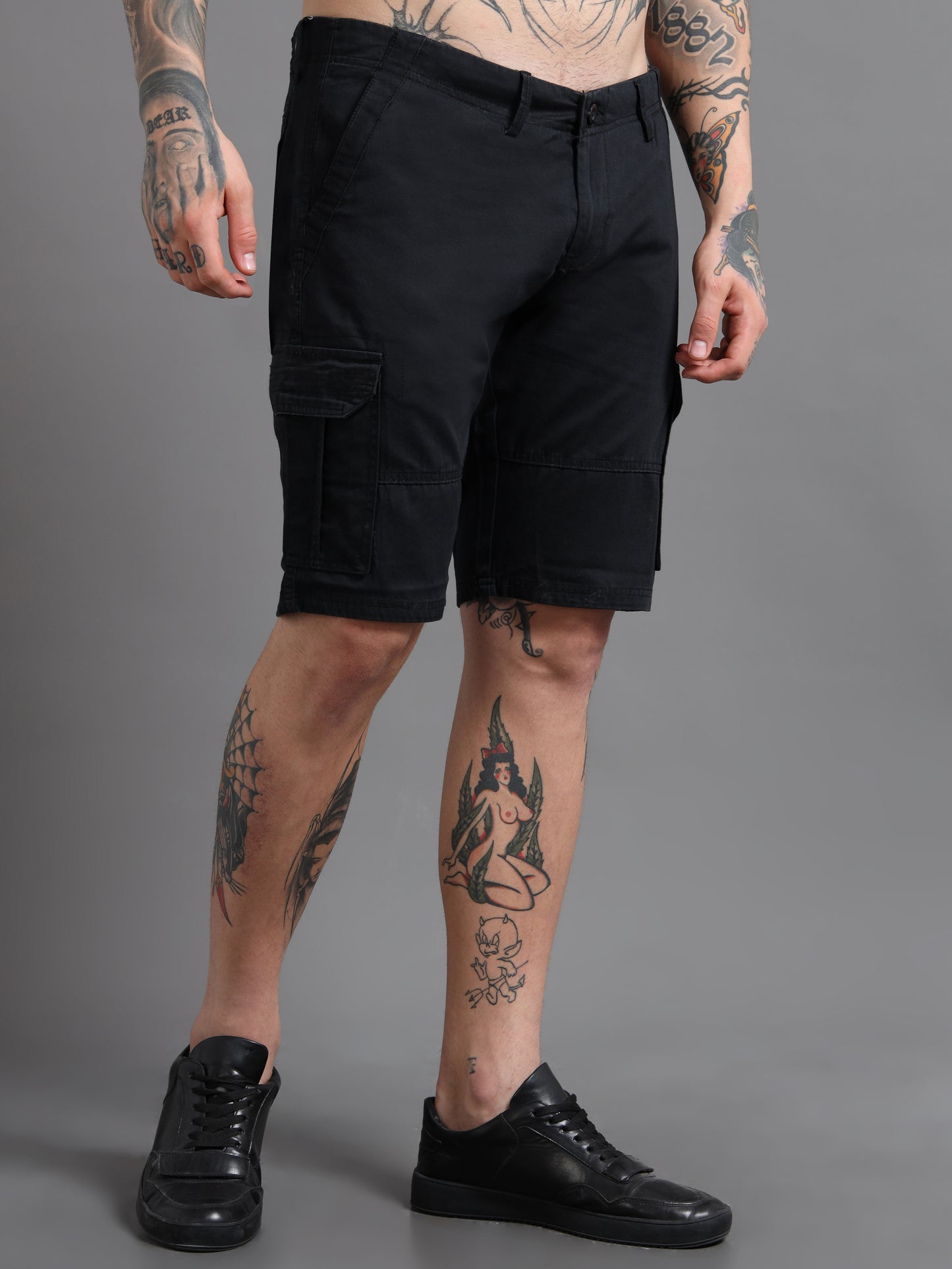 Rove Black Cargo Shorts