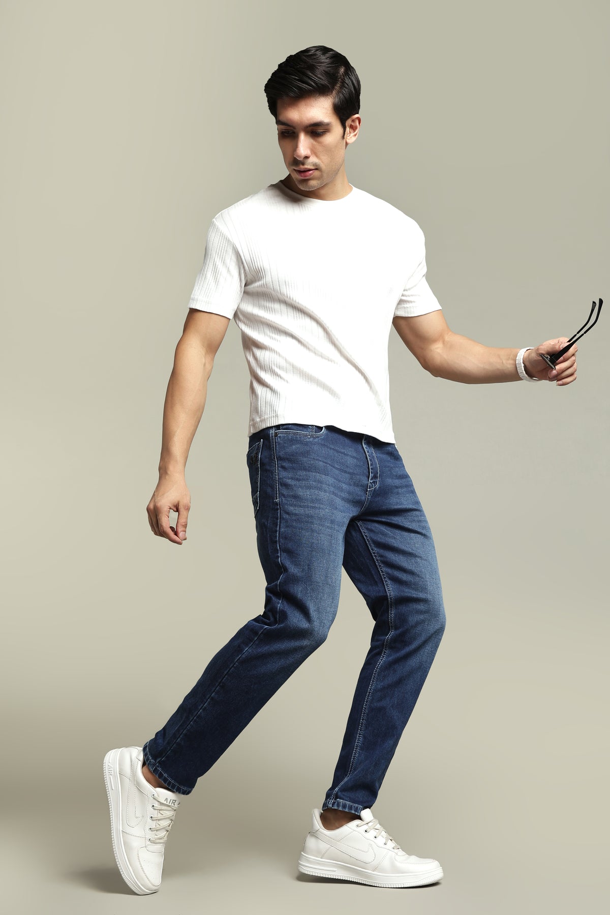 Kavor Indigo Relax Tapered Jeans