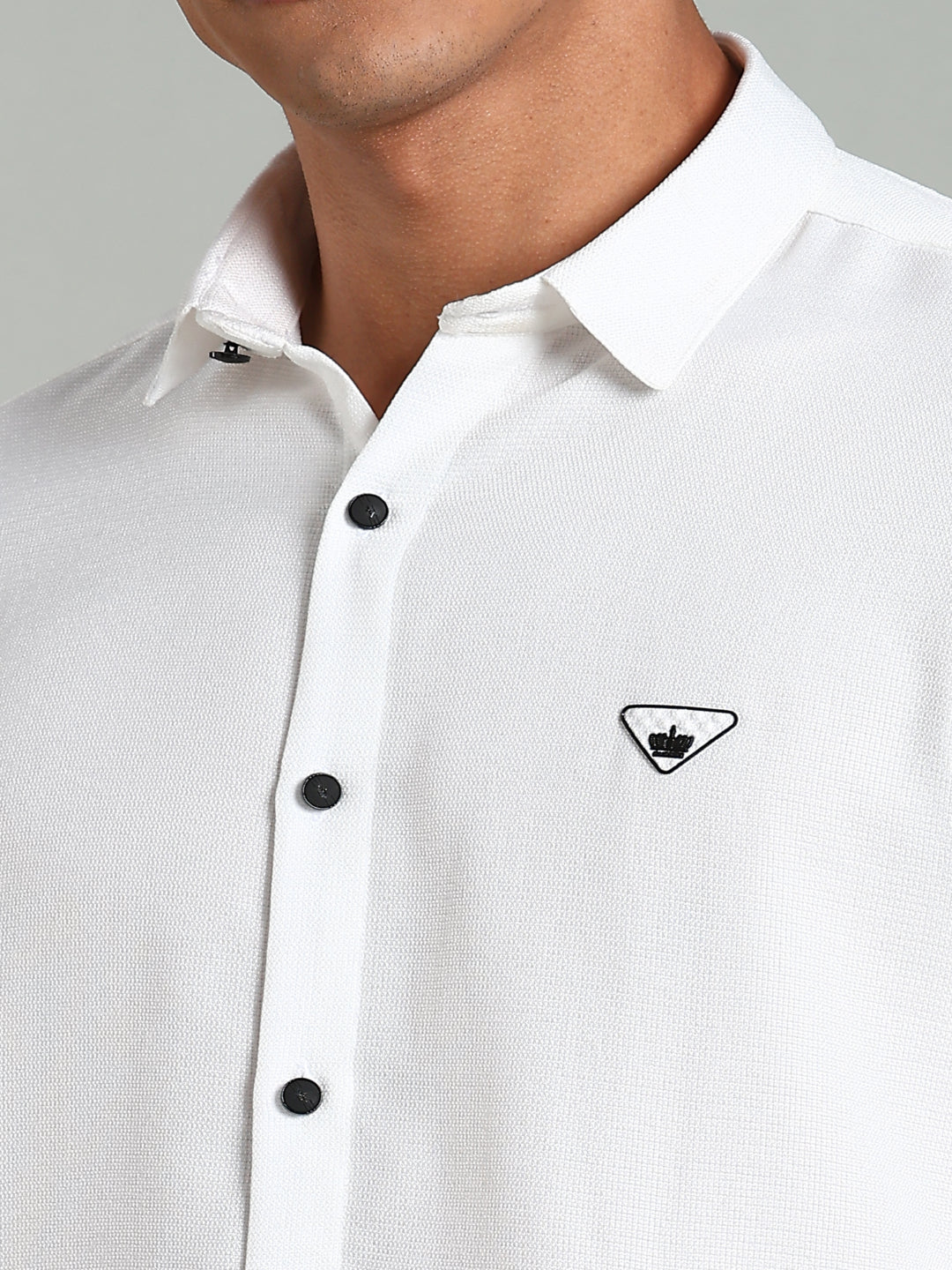 Striv White Solid Shirt