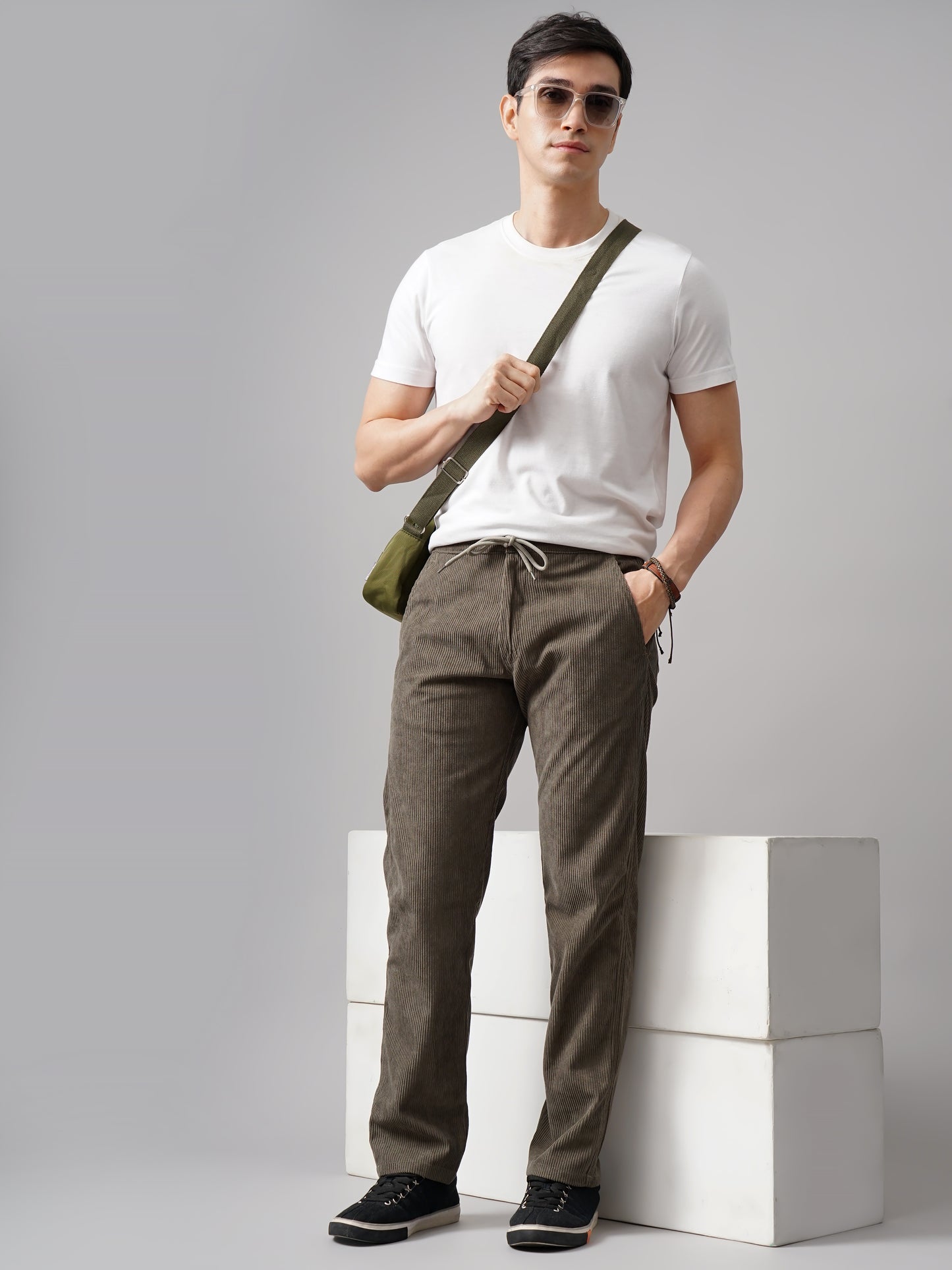 Corduroy Olive Regular Fit Pant