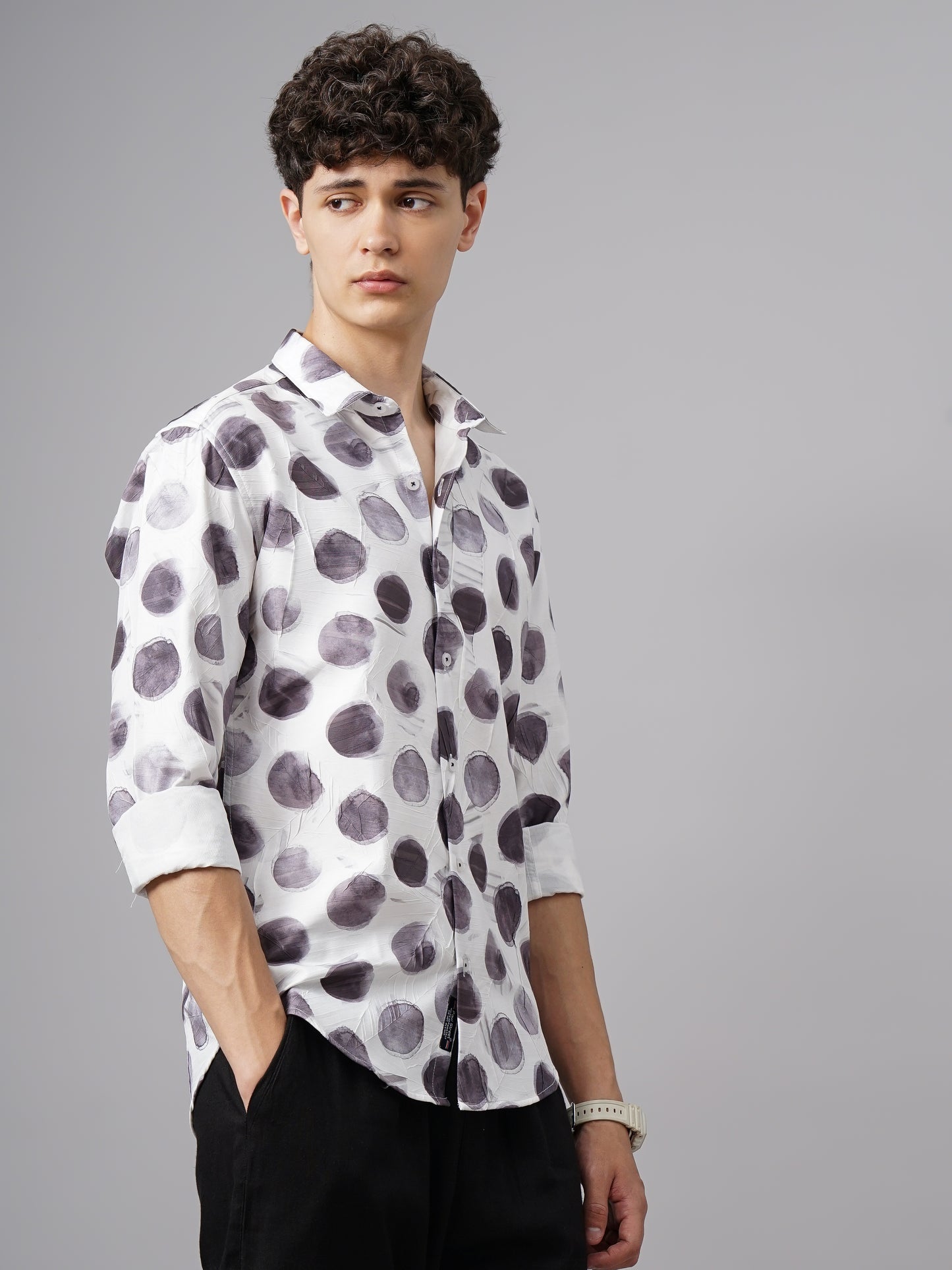 Otaru White Print Shirt