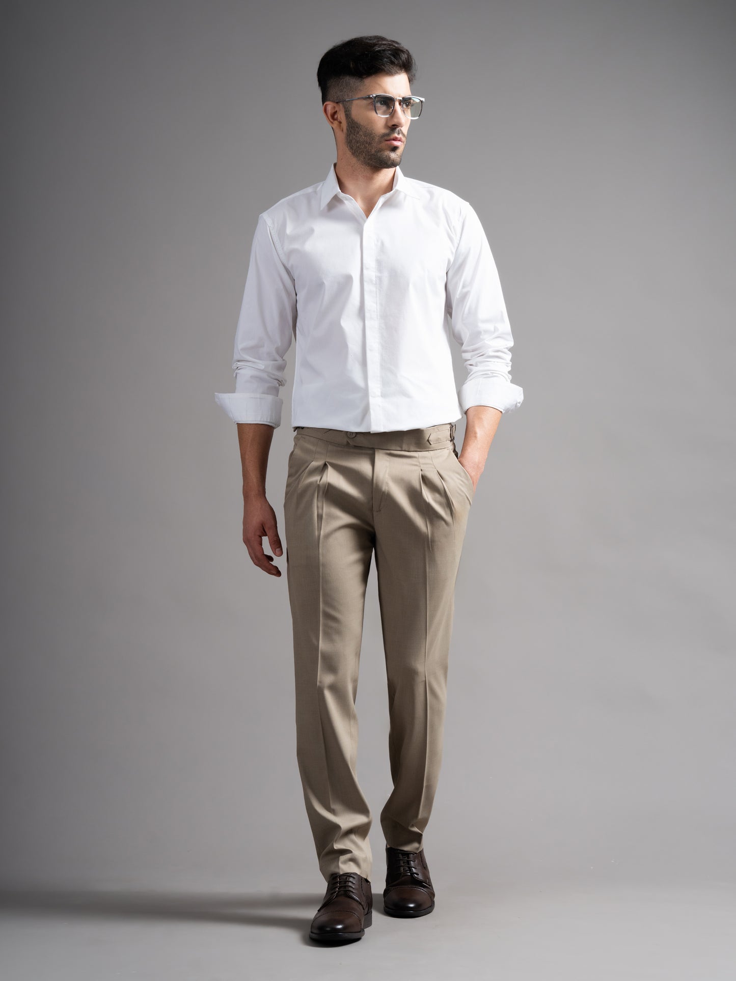 Evin White Solid Shirt