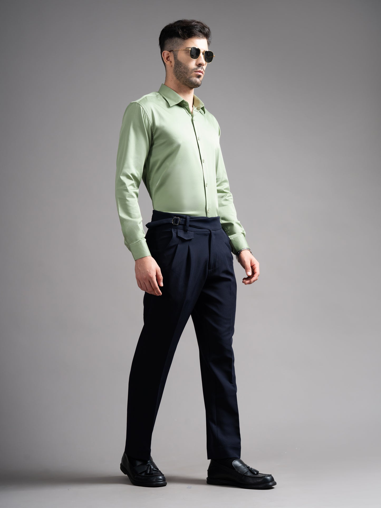 Garn Solid Green Shirt