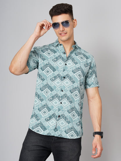 Rhombus Green Shirt