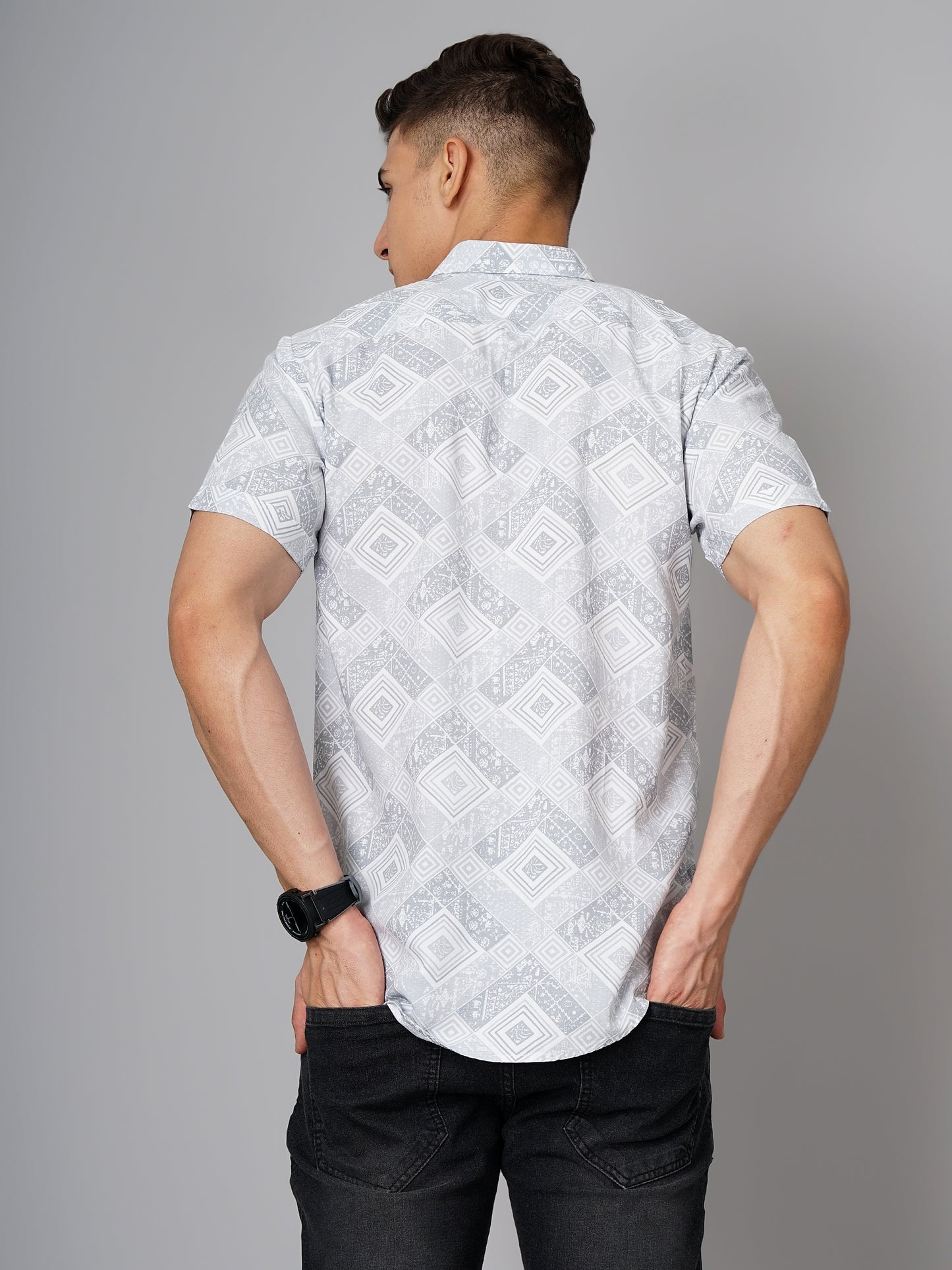 Rhombus White Shirt